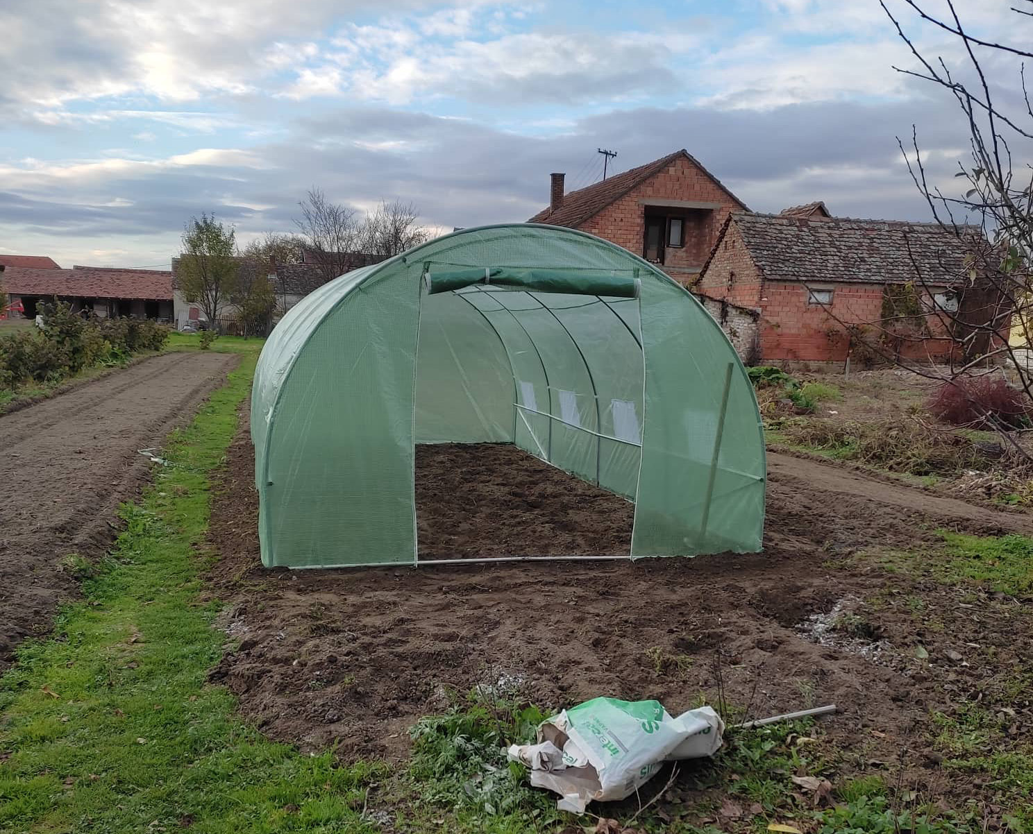 Ujhelyi Kata - Kiváló! Minden leírt dolog igaz! Tényleg minőségi, és örülök, hogy megvan nekünk!